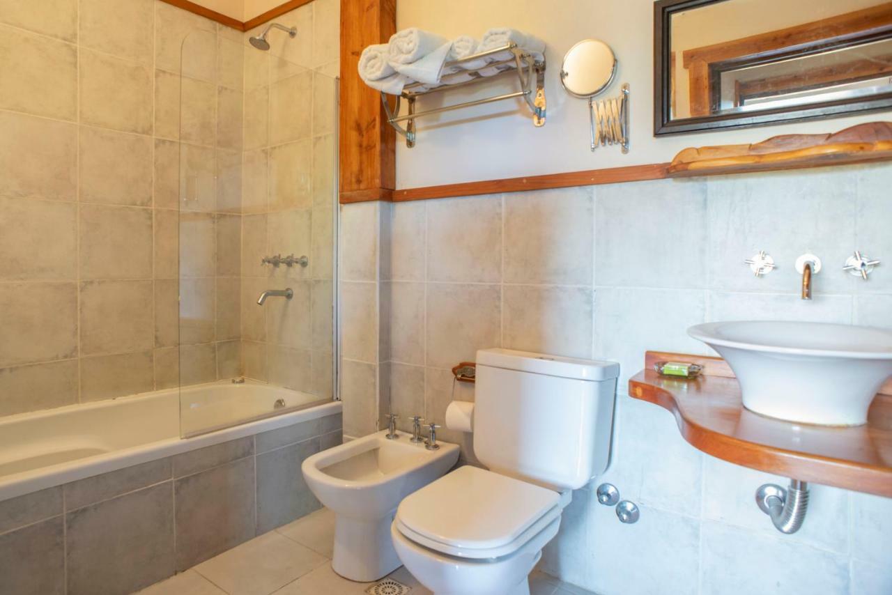 Colina Del Manzano Villa Villa La Angostura Bagian luar foto